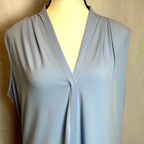 Calvin Klein Matte Jersey V-Neck Shoulder Pleat Sleeveless Top Large Baby Blue - Picture 4 of 10